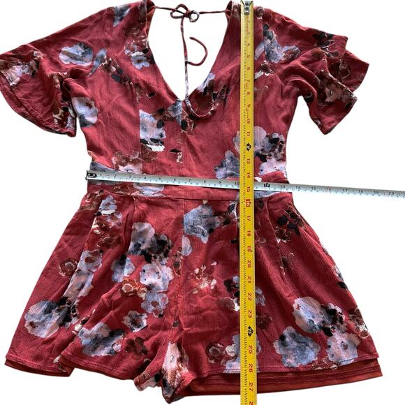 Womens Romper Medium Floral Shorts Fitted Jumper Travel Packable Resort Ready - Picture 2 of 8